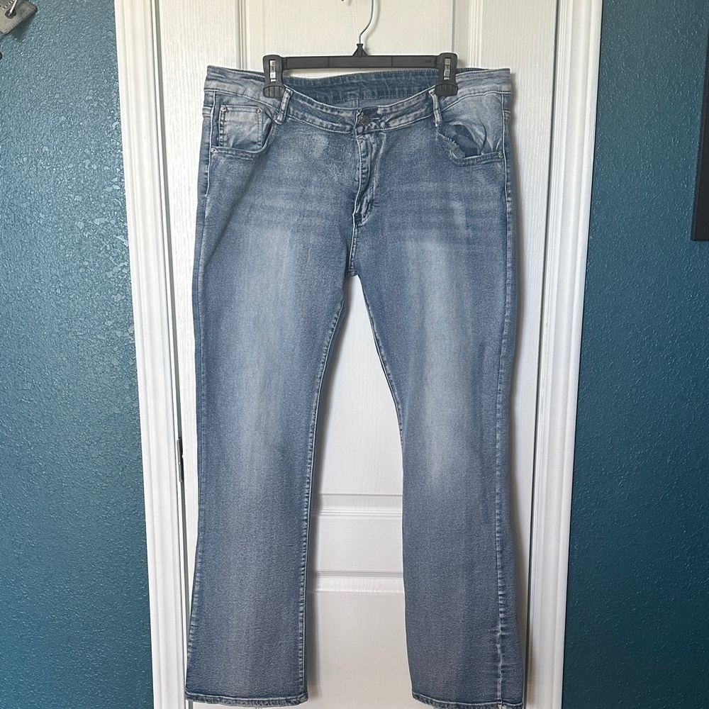 ☑️Women’s unbranded Flare boot cut Blue Jeans
